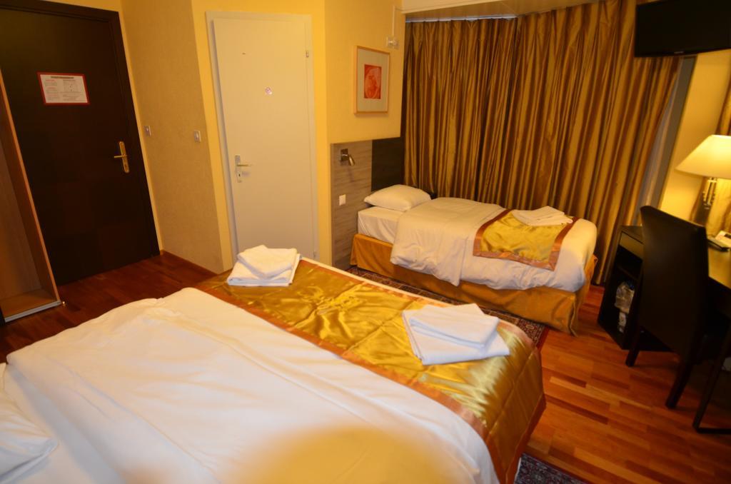 Beausite Hotel Crissier Bagian luar foto