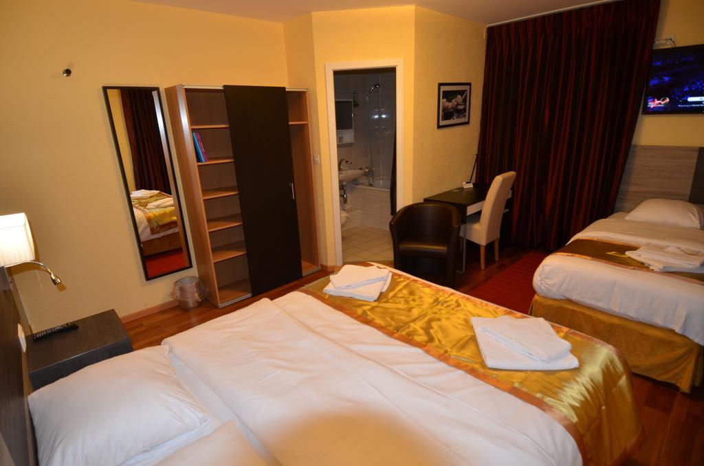 Beausite Hotel Crissier Bagian luar foto