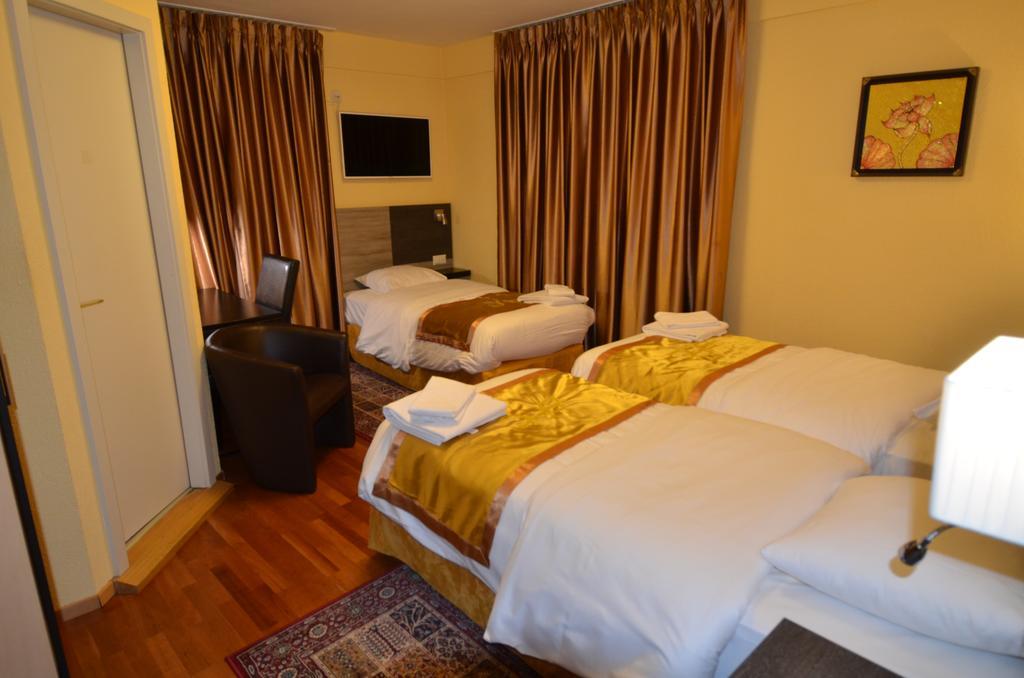 Beausite Hotel Crissier Bagian luar foto